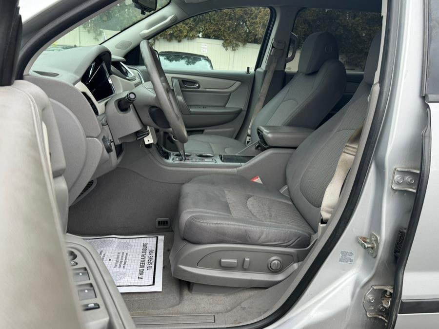 Used 2016 Chevrolet Traverse LS AWD/4WD image 11