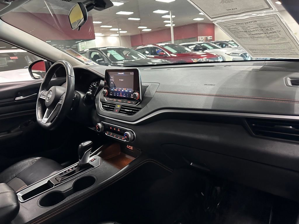 Used 2022 Nissan Altima 2.5 SR image 31