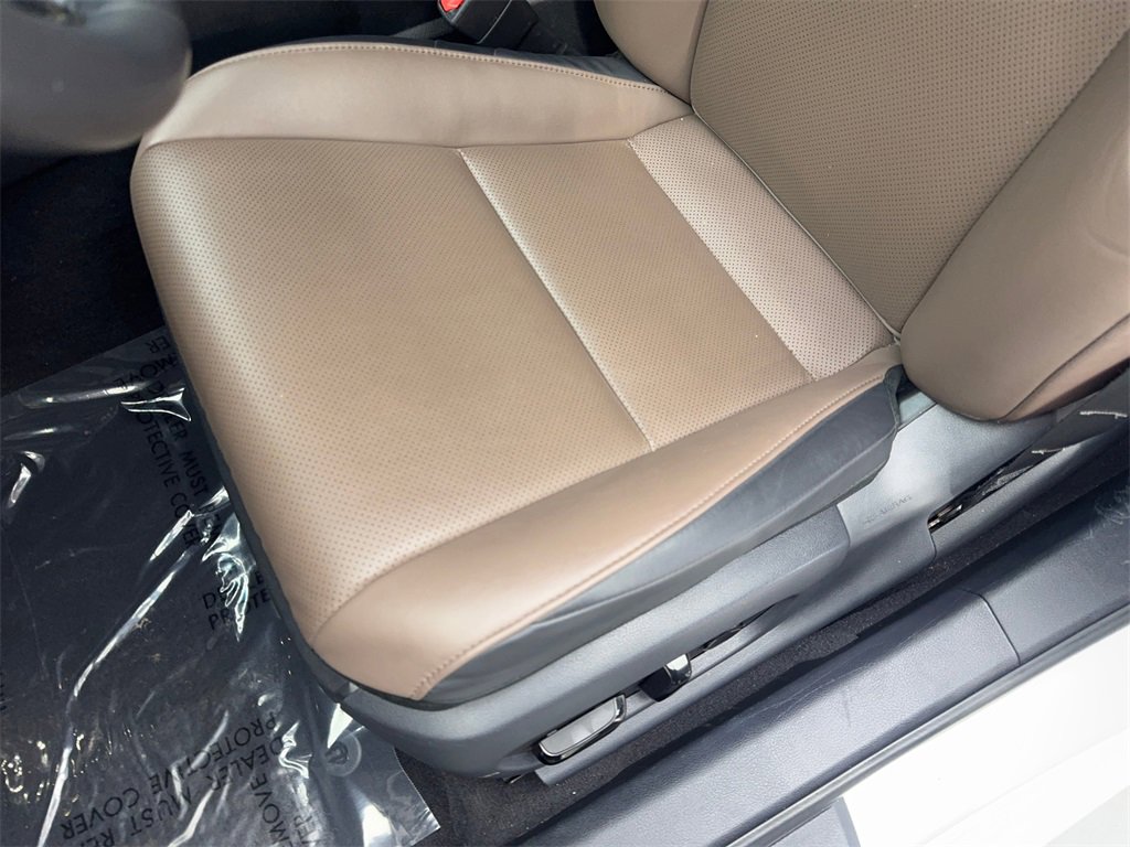 Used 2023 Lexus ES 350 w/ Premium Package image 28