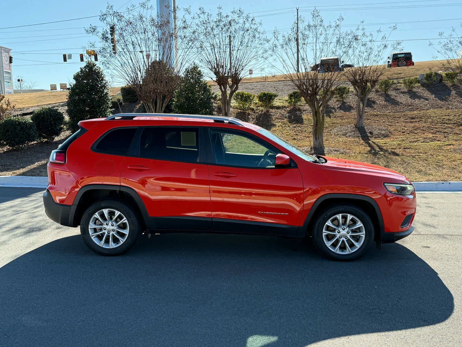 Used 2021 Jeep Cherokee Latitude image 6