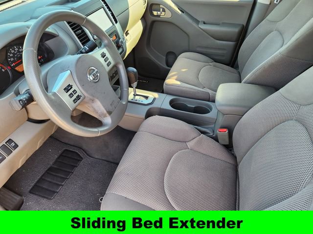 Used 2021 Nissan Frontier SV image 14