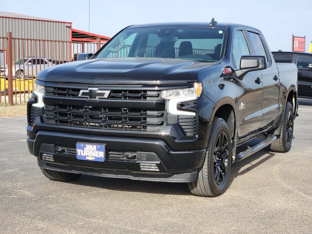 Used 2023 Chevrolet Silverado 1500 RST w/ Z71 Off-Road Package image 3