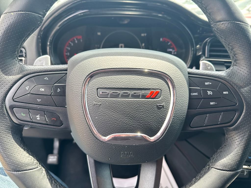 Used 2025 Dodge Durango GT RWD image 17