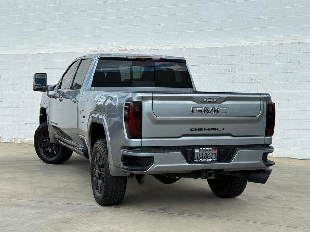 Used 2024 GMC Sierra 2500 Denali Ultimate image 4