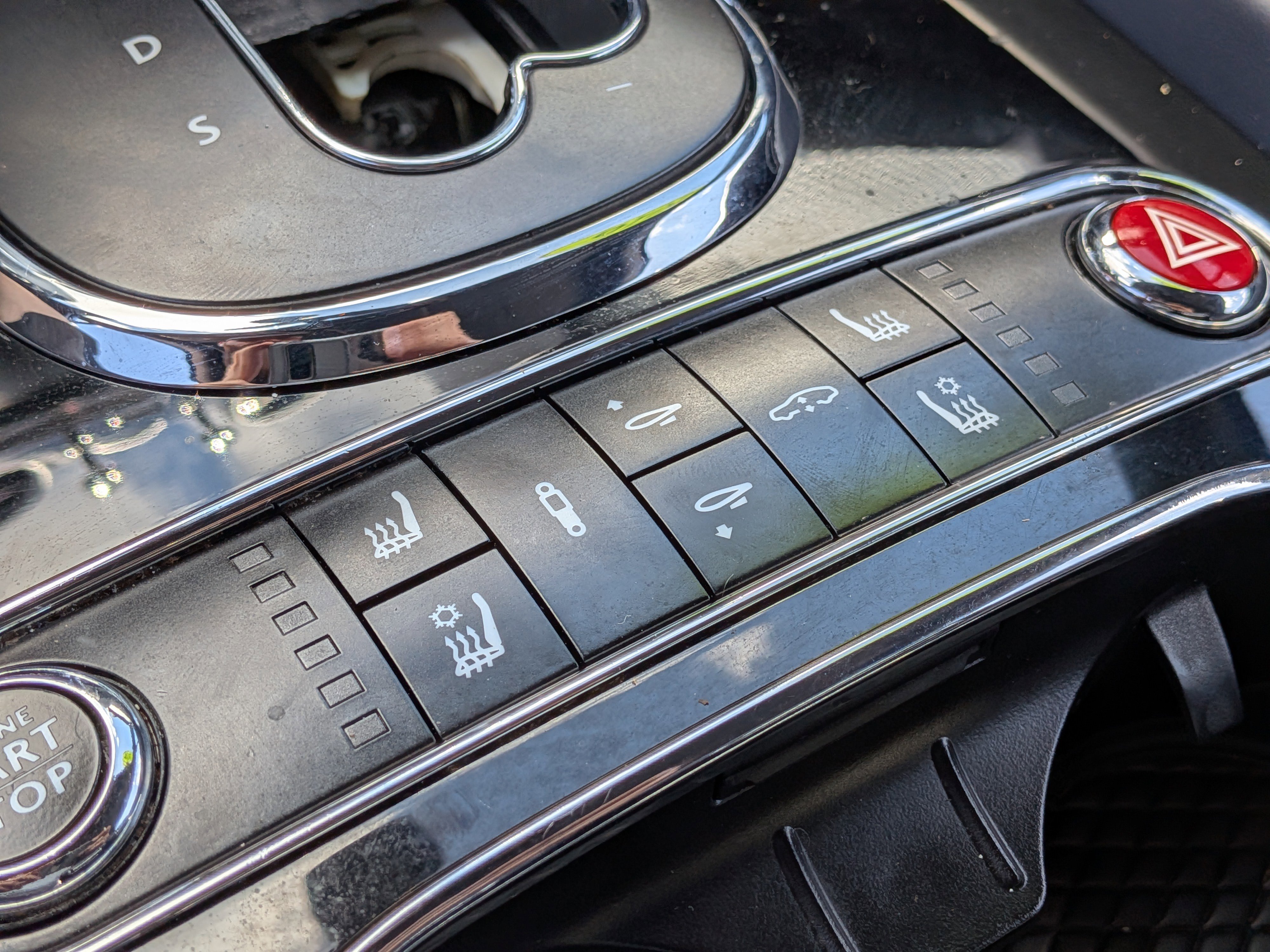 Used 2016 Bentley Continental GT image 28