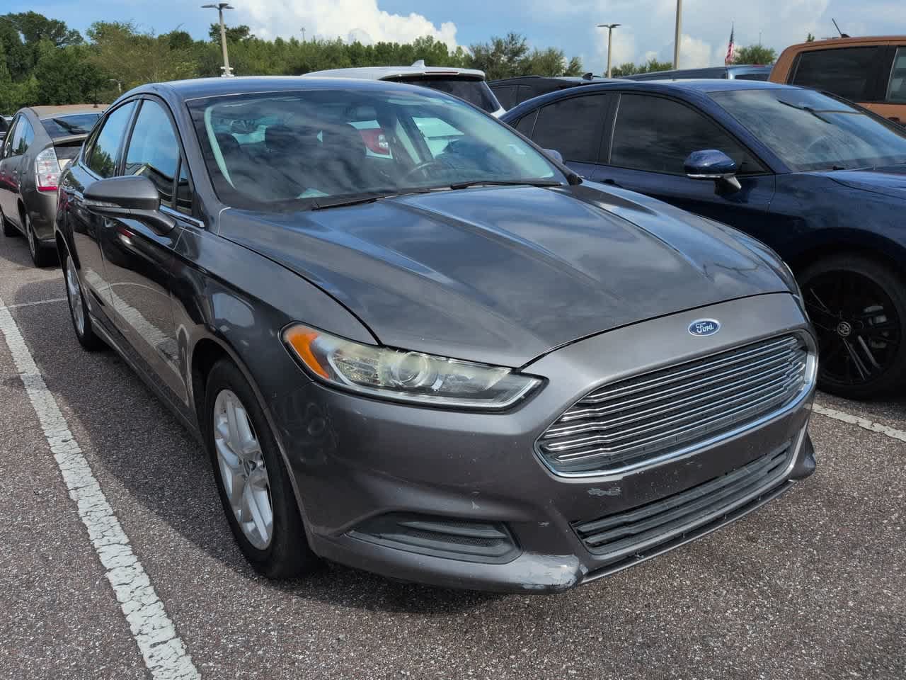Used 2013 Ford Fusion SE FWD image 6