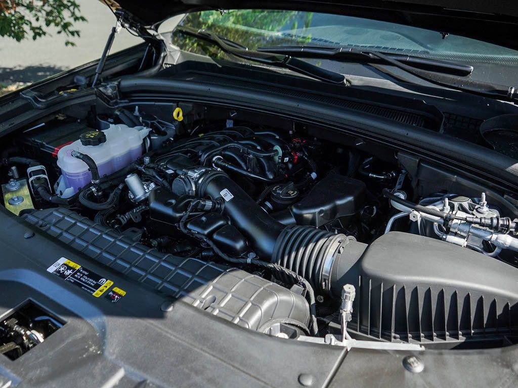 New 2025 Jeep Grand Cherokee L Laredo image 6