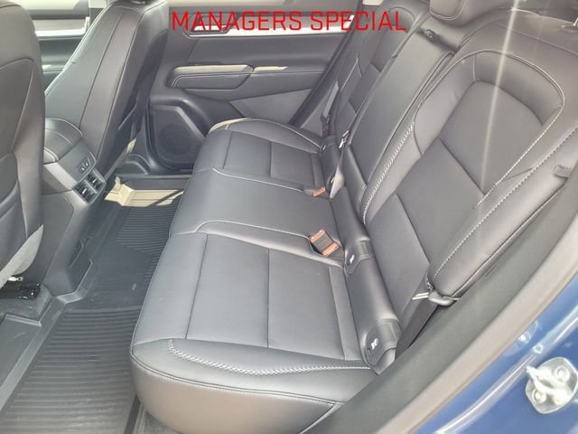 New 2026 GMC Terrain Denali w/ LPO, Black Badging Package image 25