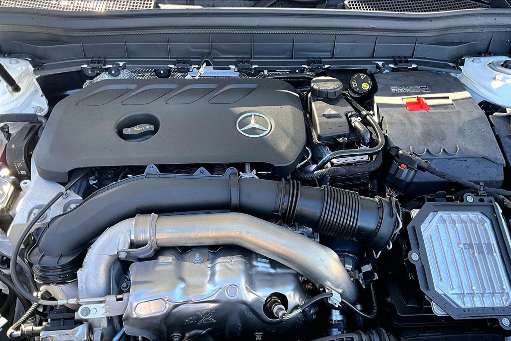 New 2026 Mercedes-Benz GLB 250 4MATIC image 11