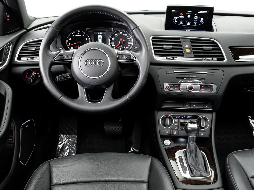 Used 2016 Audi Q3 2.0T Prestige w/ Prestige Package AWD/4WD image 16