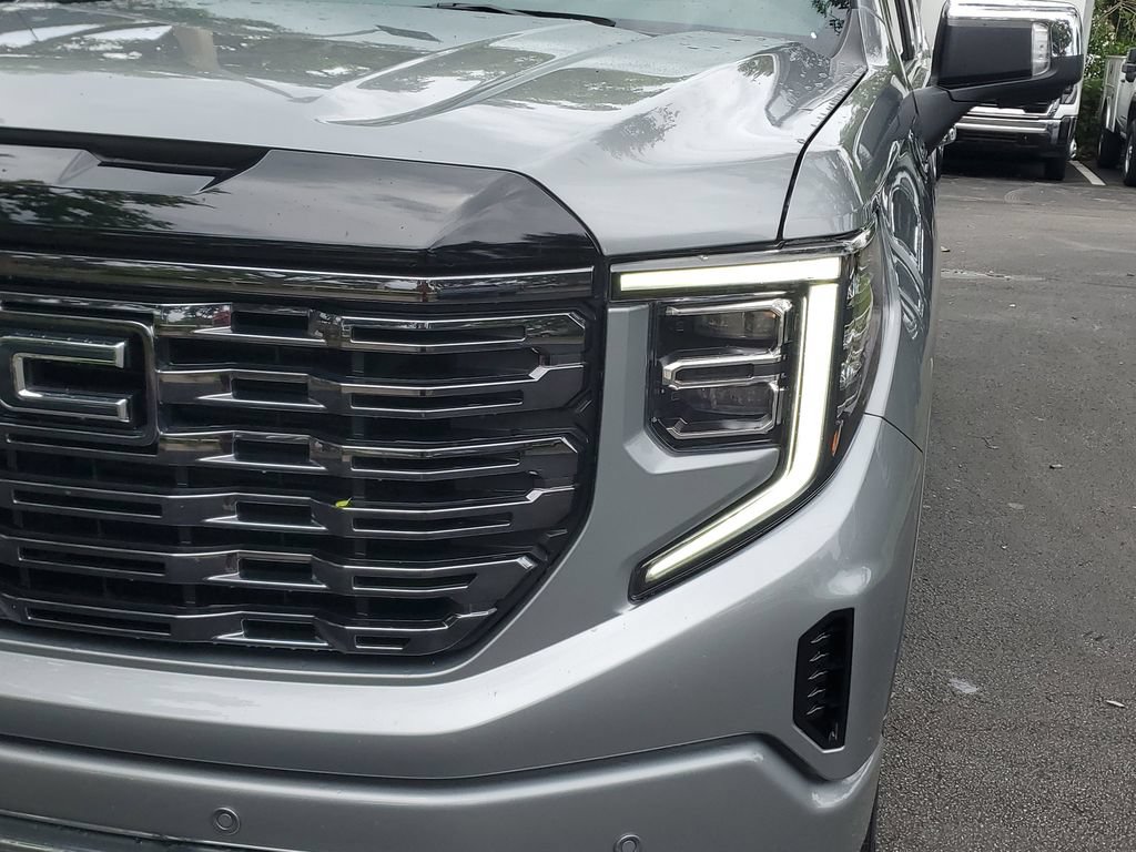 Certified 2025 GMC Sierra 1500 Denali Ultimate AWD/4WD image 10
