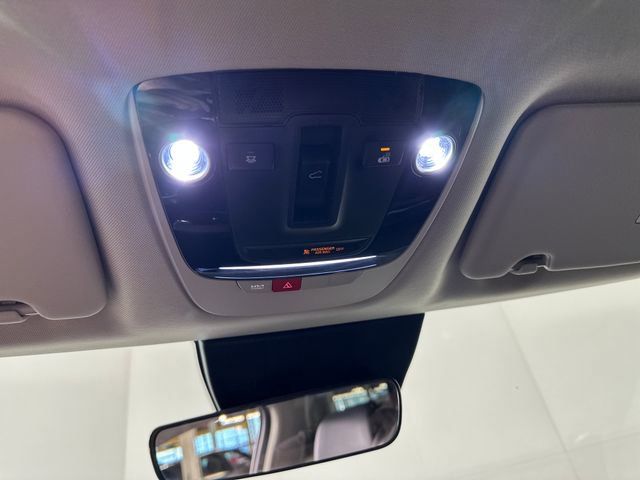 Used 2025 Kia Sportage EX w/ Premium Package FWD image 24