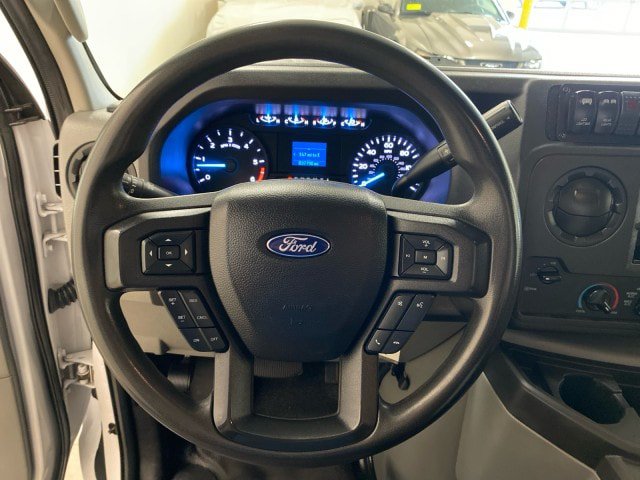 Certified 2023 Ford E-450 and Econoline 450 Super Duty w/ Power Windows & Locks Group RWD image 12