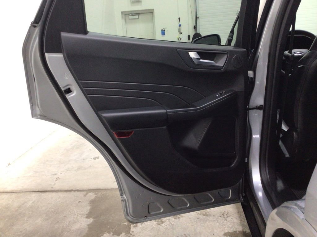Used 2023 Ford Escape ST-Line Select w/ Tech Pack #2 image 19