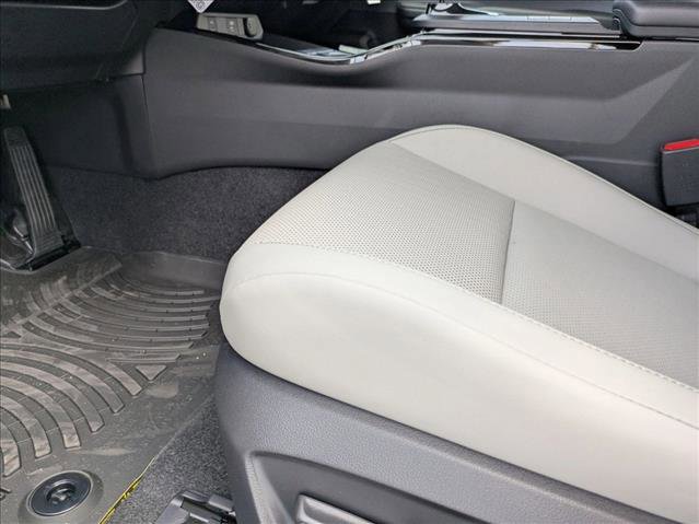 New 2026 Toyota Prius Limited image 4