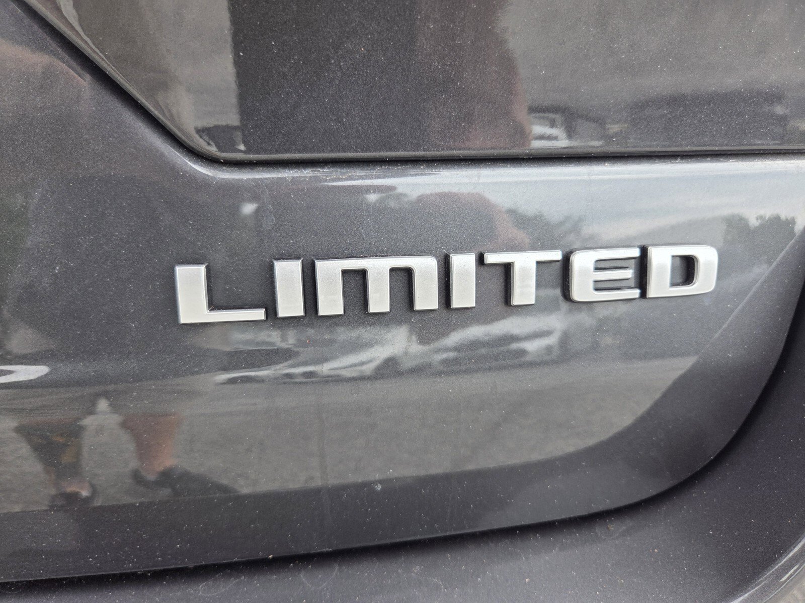 Used 2025 Jeep Grand Cherokee Limited AWD/4WD image 14
