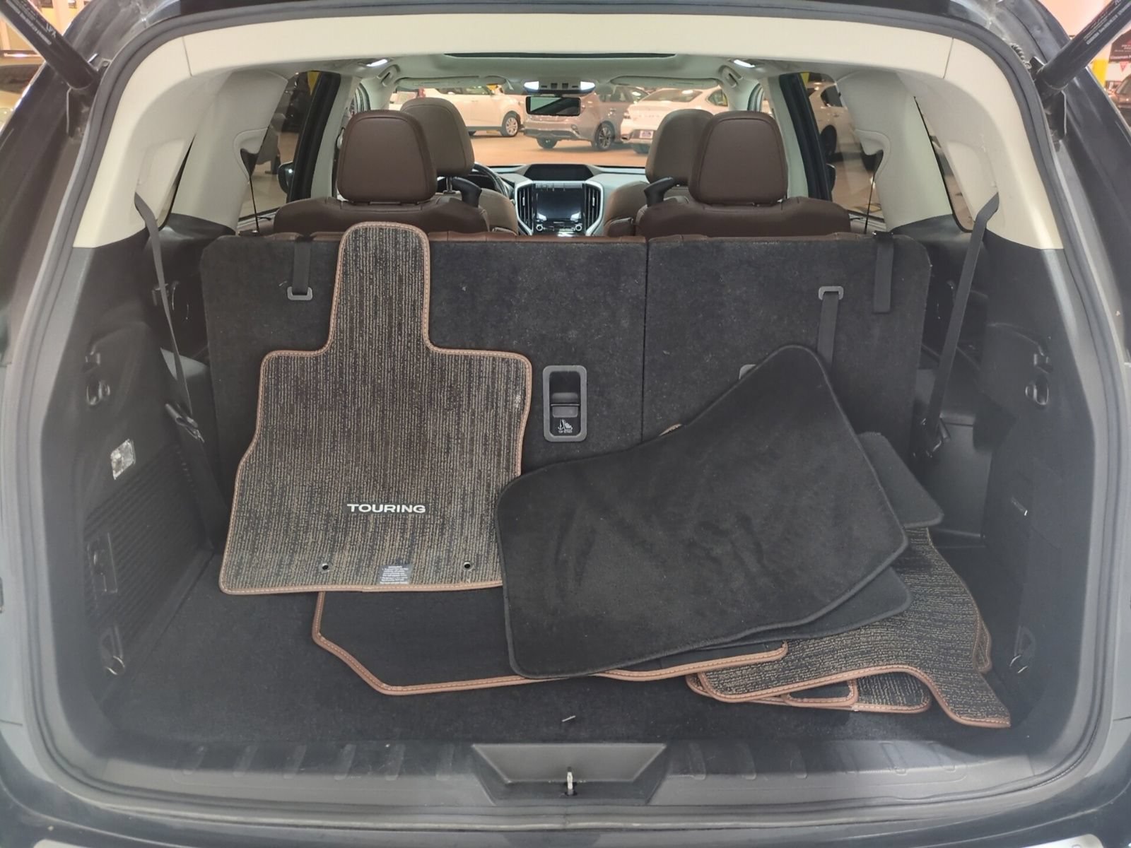 Used 2019 Subaru Ascent Touring w/ Popular Package #2A AWD/4WD image 14