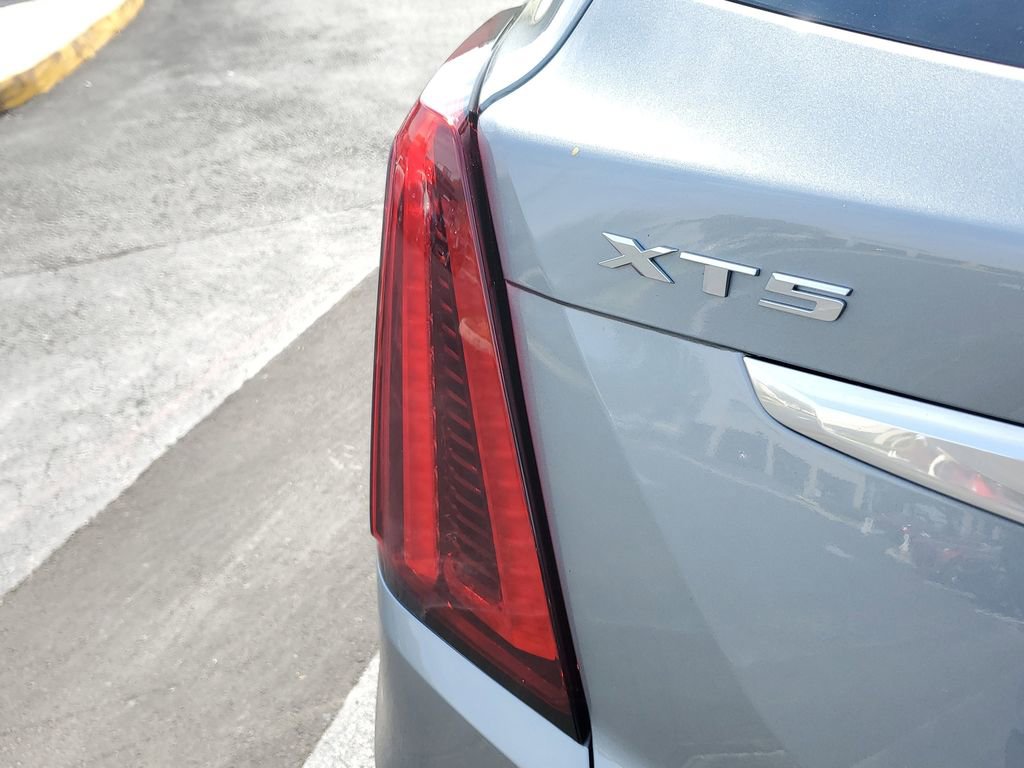Certified 2023 Cadillac XT5 Premium Luxury w/ Technology Package image 28