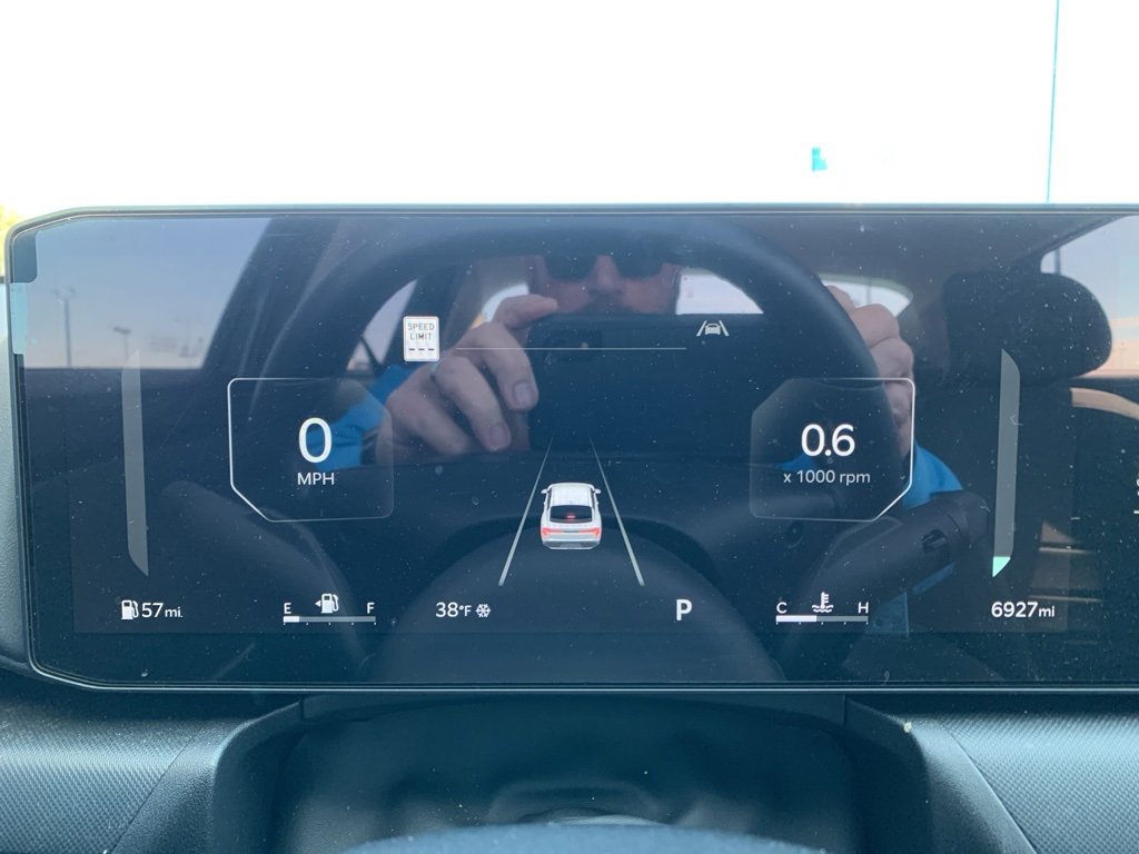 Used 2025 Kia K4 EX image 25