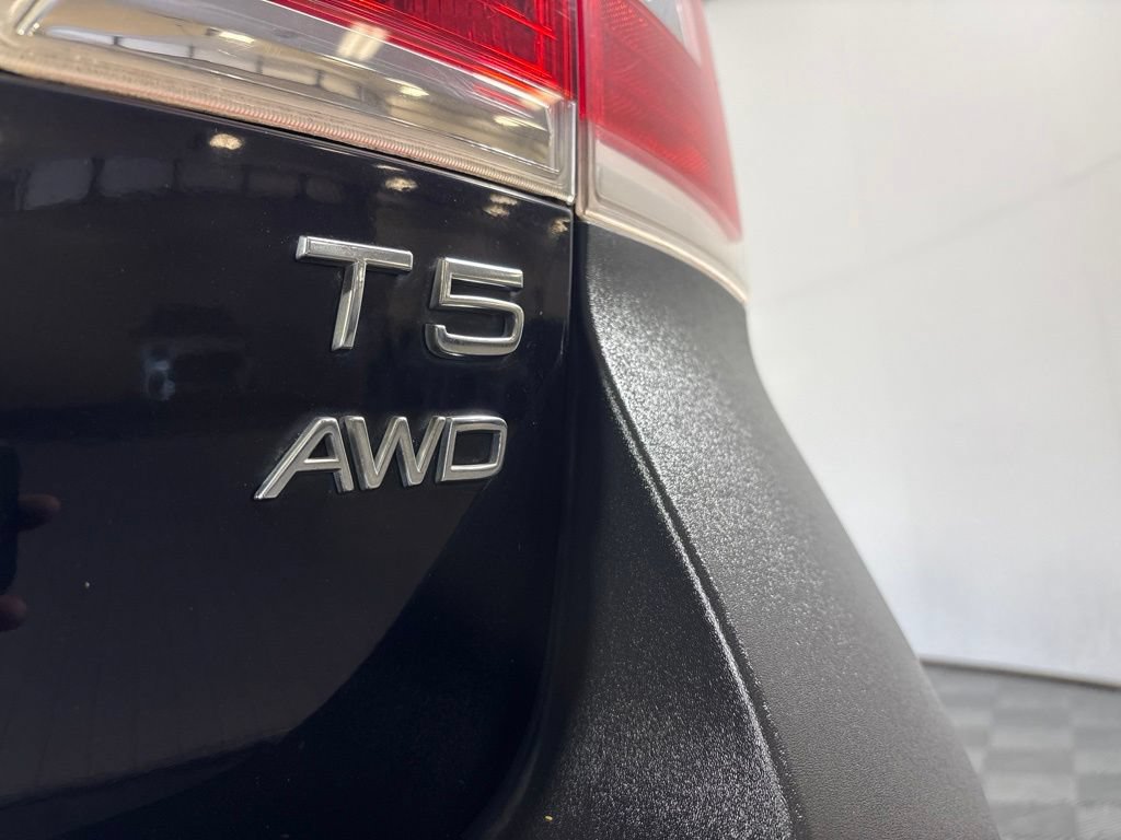 Used 2016 Volvo XC70 T5 Premier w/ Proximity Package AWD/4WD image 10