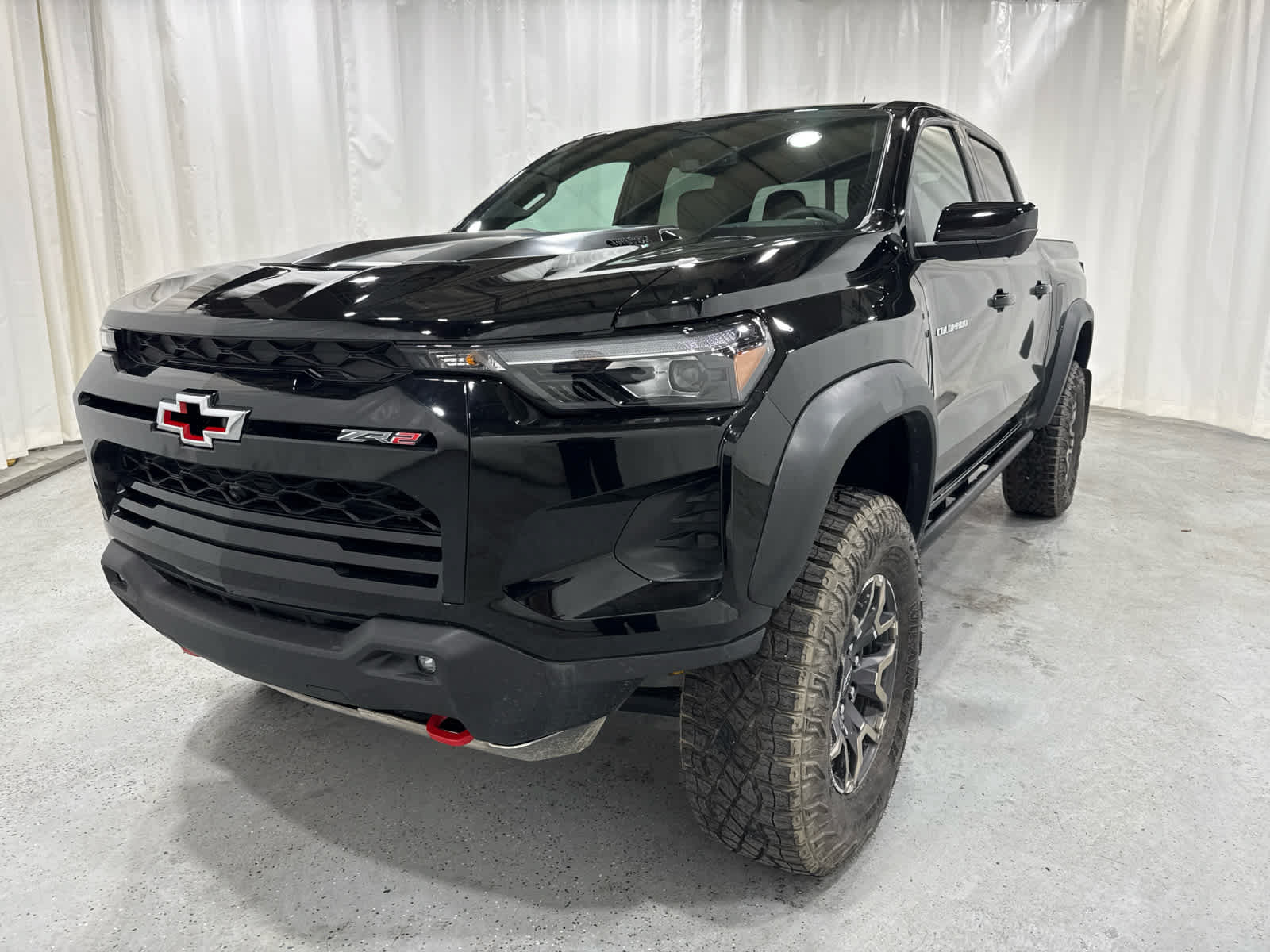 Certified 2026 Chevrolet Colorado ZR2 w/ Technology Package AWD/4WD image 1