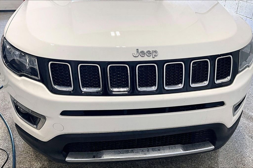 Used 2019 Jeep Compass Limited image 30