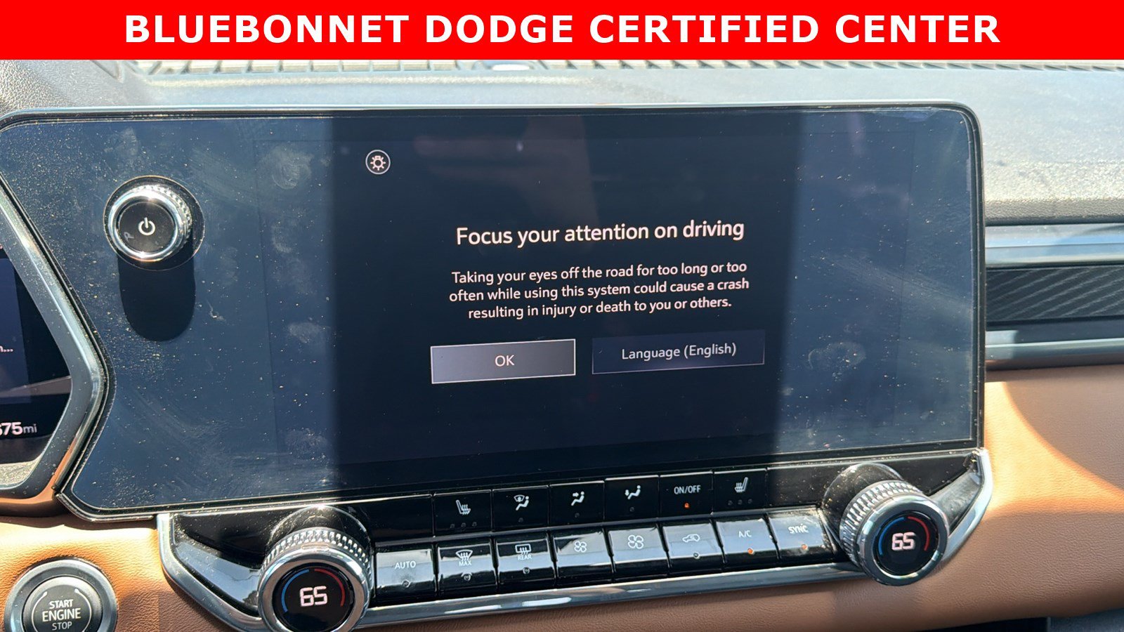 Used 2024 GMC Canyon AT4 w/ Technology Package AWD/4WD image 25