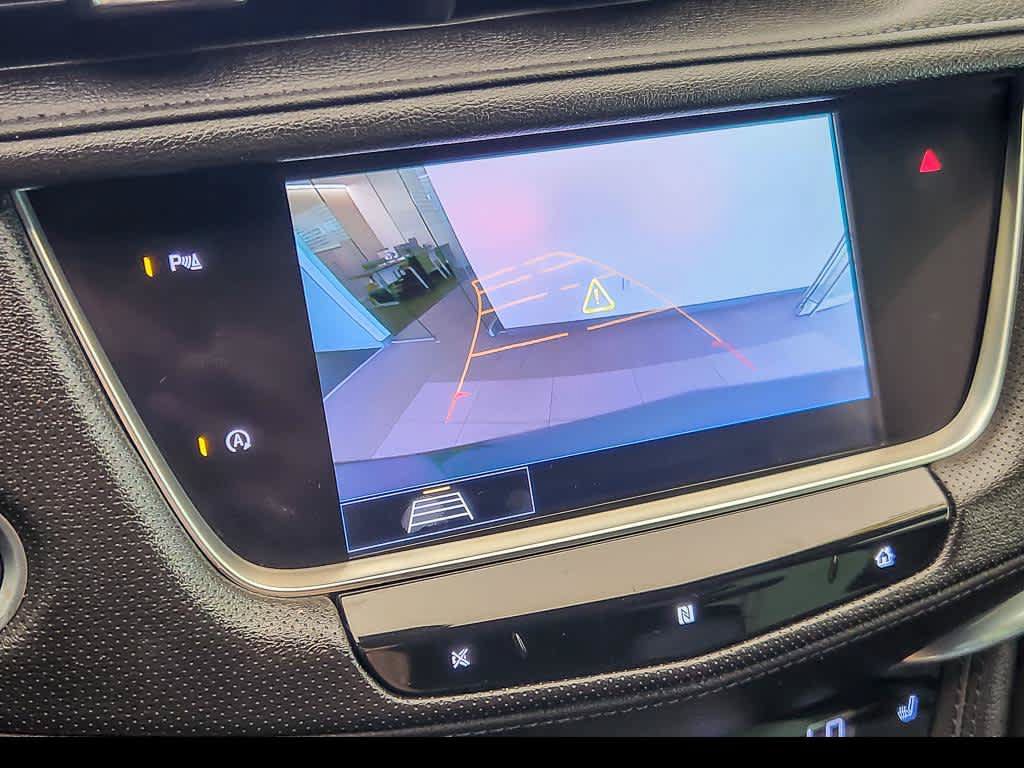 Used 2020 Cadillac XT5 Premium Luxury AWD/4WD image 17