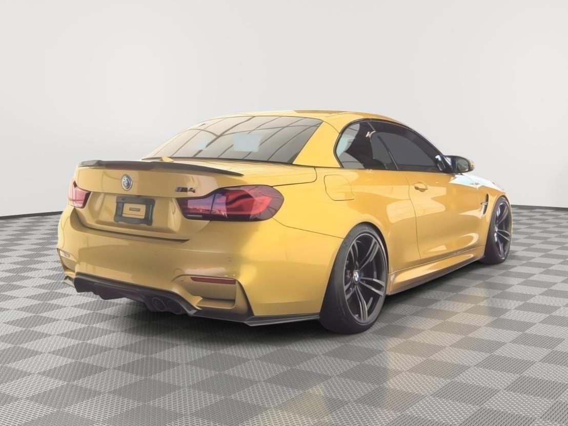 Used 2020 BMW M4 Convertible w/ Competition Package RWD image 2
