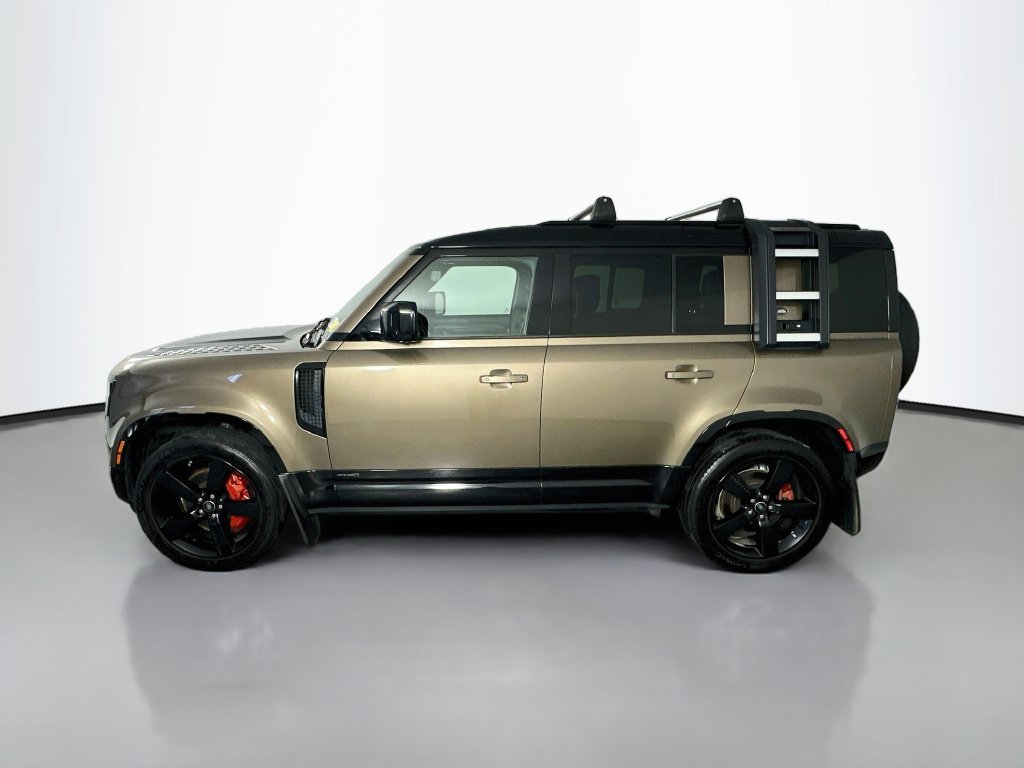 Used 2021 Land Rover Defender 110 X AWD/4WD image 4