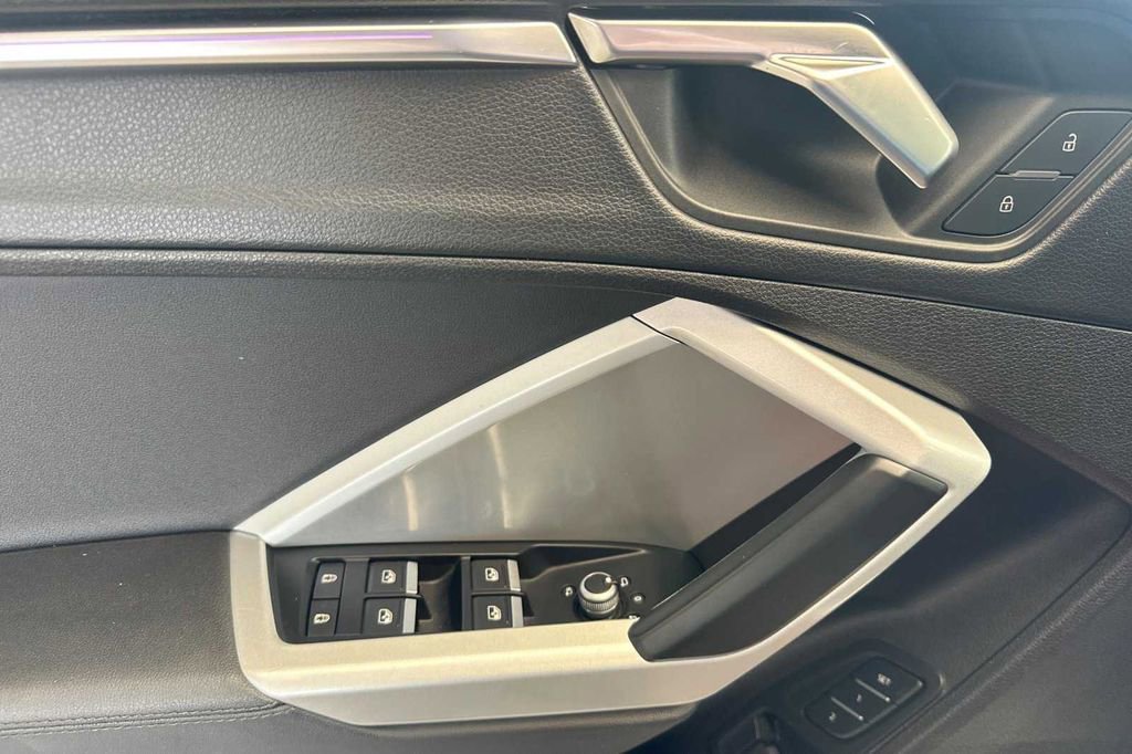 Used 2022 Audi Q3 2.0T Premium Plus image 10