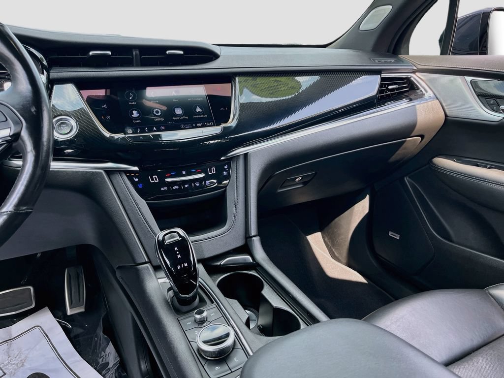 Used 2023 Cadillac XT6 Sport w/ Technology Package AWD/4WD image 25