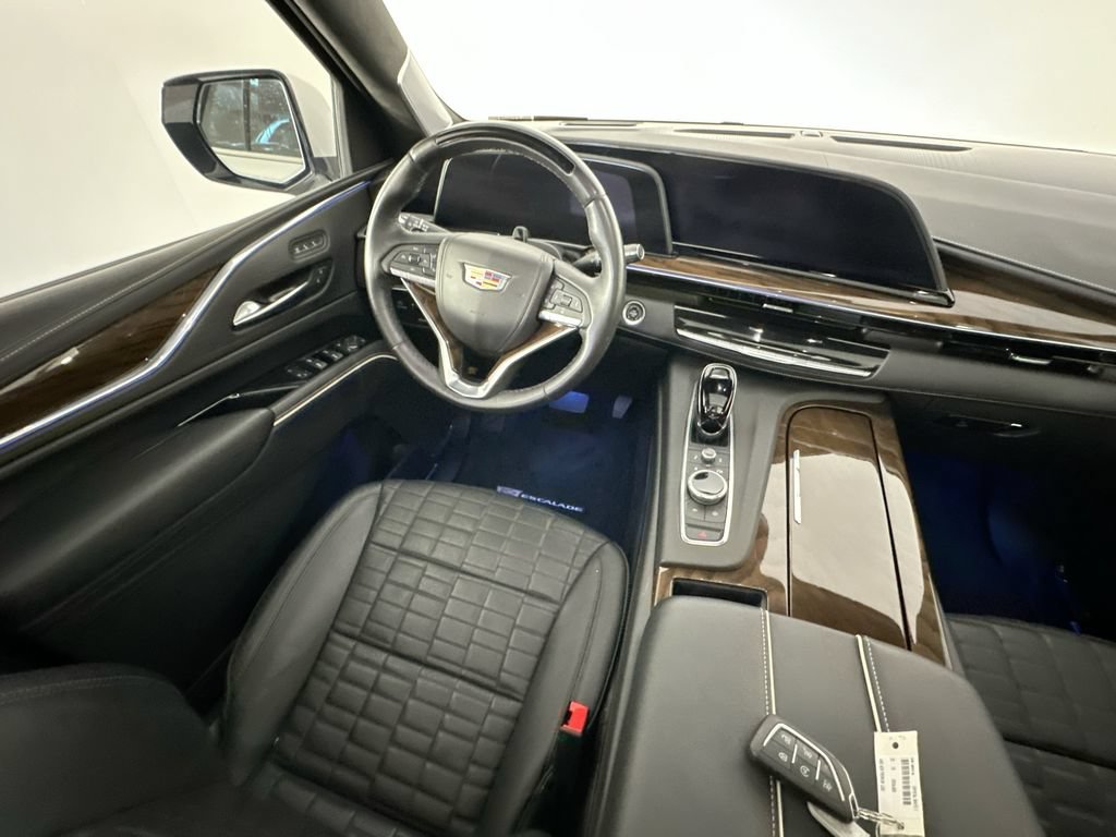 Used 2023 Cadillac Escalade Premium Luxury Platinum AWD/4WD image 9