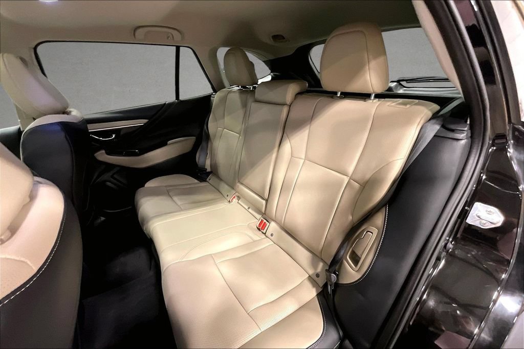 Used 2025 Subaru Outback Limited w/ Tech Package 3 AWD/4WD image 23