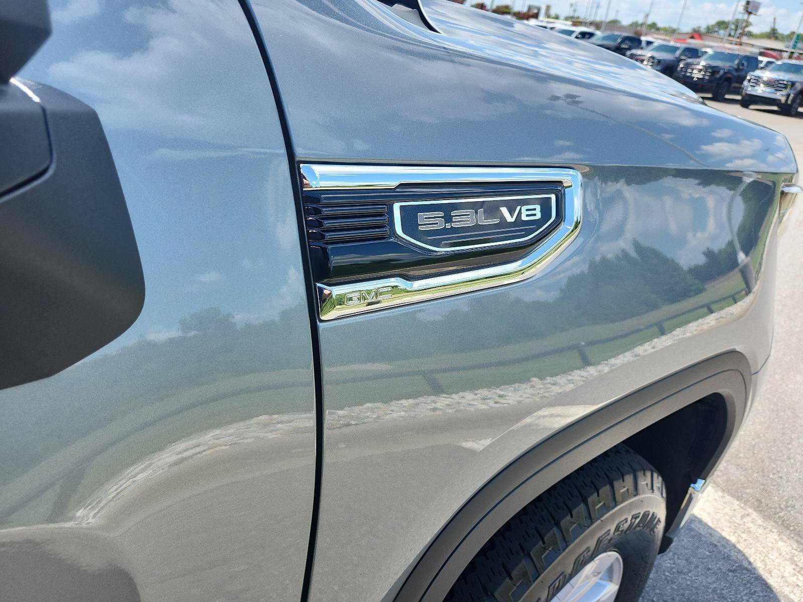 Certified 2026 GMC Sierra 1500 SLE AWD/4WD image 8