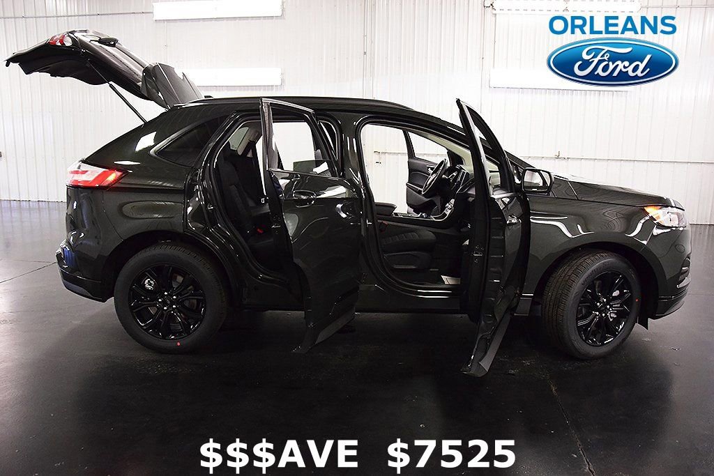 New 2024 Ford Edge SE w/ Black Appearance Package image 32