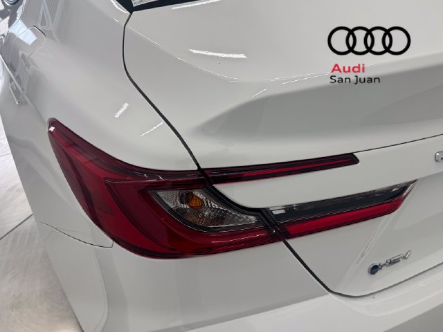 Used 2025 Toyota Camry LE FWD image 11