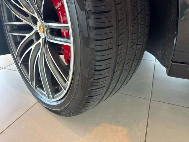 Used 2023 Porsche Macan GTS AWD/4WD image 38