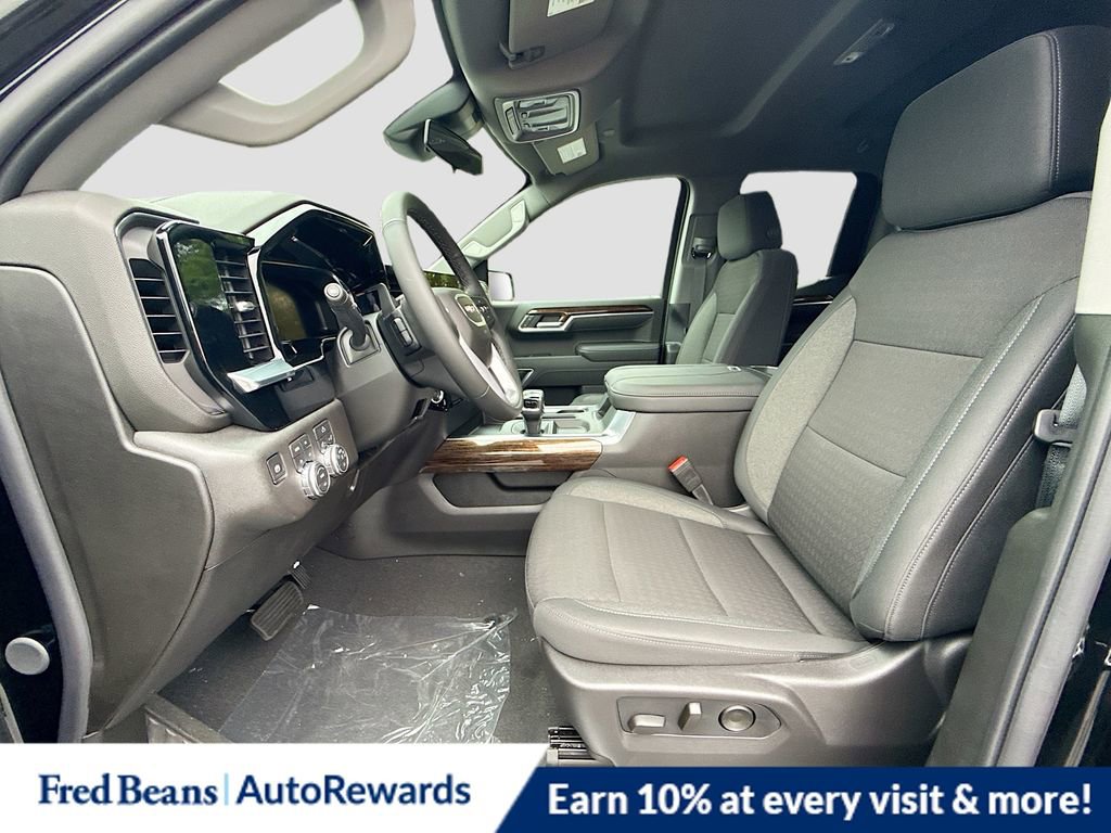 New 2026 GMC Sierra 1500 Elevation w/ LPO, Elevation Black Package image 21