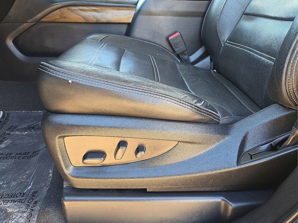 Used 2020 GMC Yukon XL Denali image 27