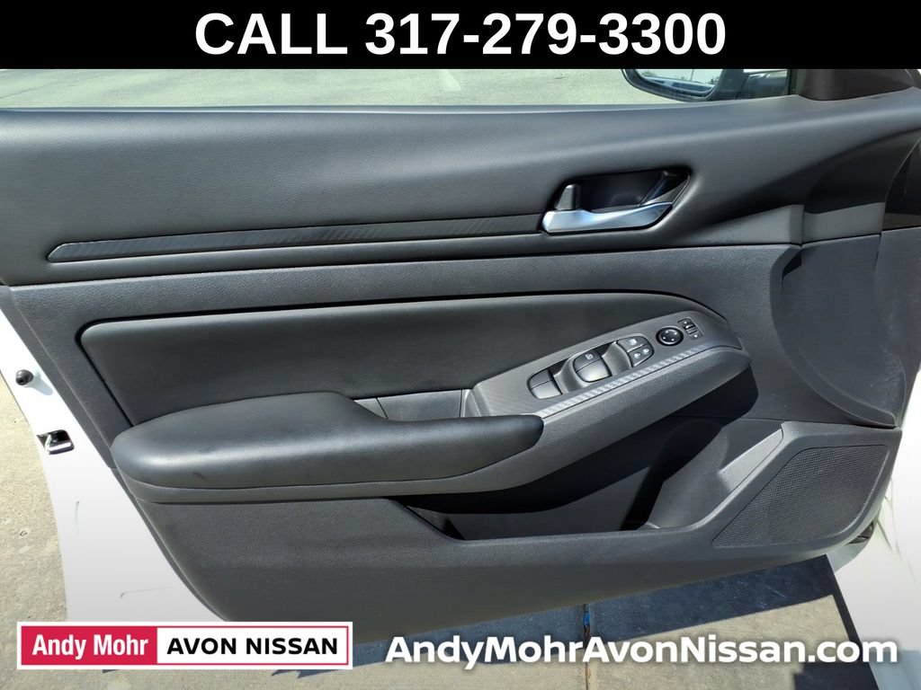 Used 2022 Nissan Altima 2.5 S FWD image 15