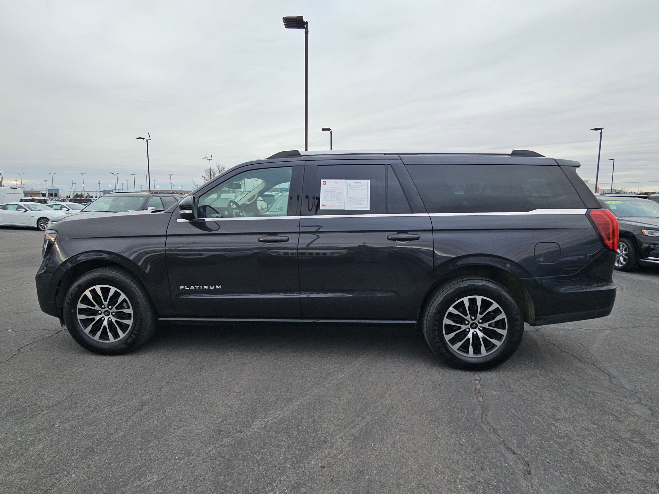 Used 2025 Ford Expedition Max Platinum image 10