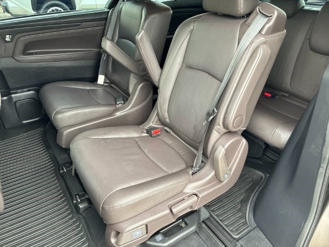 Used 2018 Honda Odyssey Touring image 10