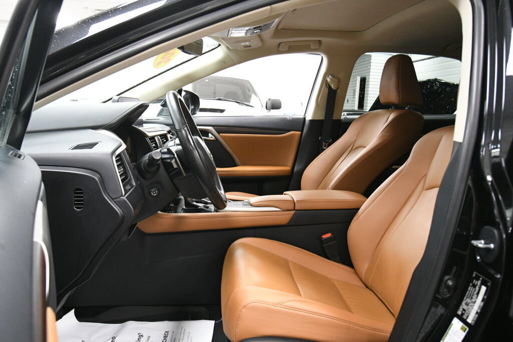 Used 2021 Lexus RX 350 AWD w/ Premium Package image 9