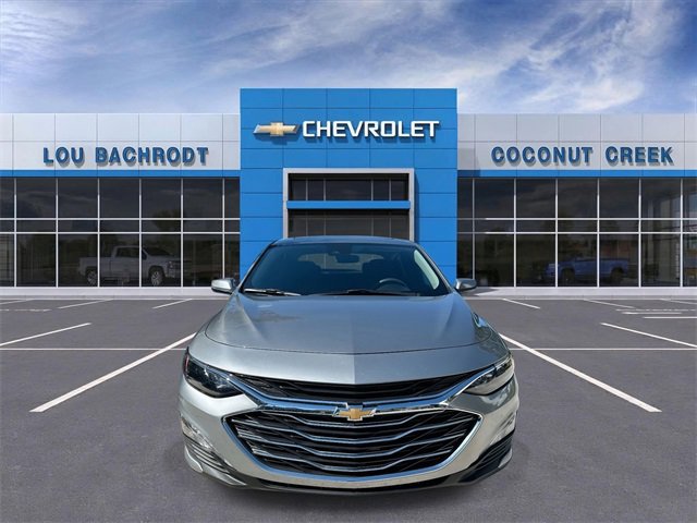 Used 2024 Chevrolet Malibu LT image 3