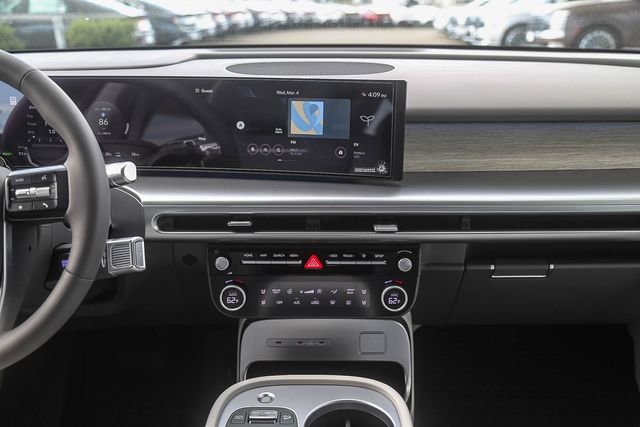 New 2026 Hyundai Ioniq 9 Limited image 14