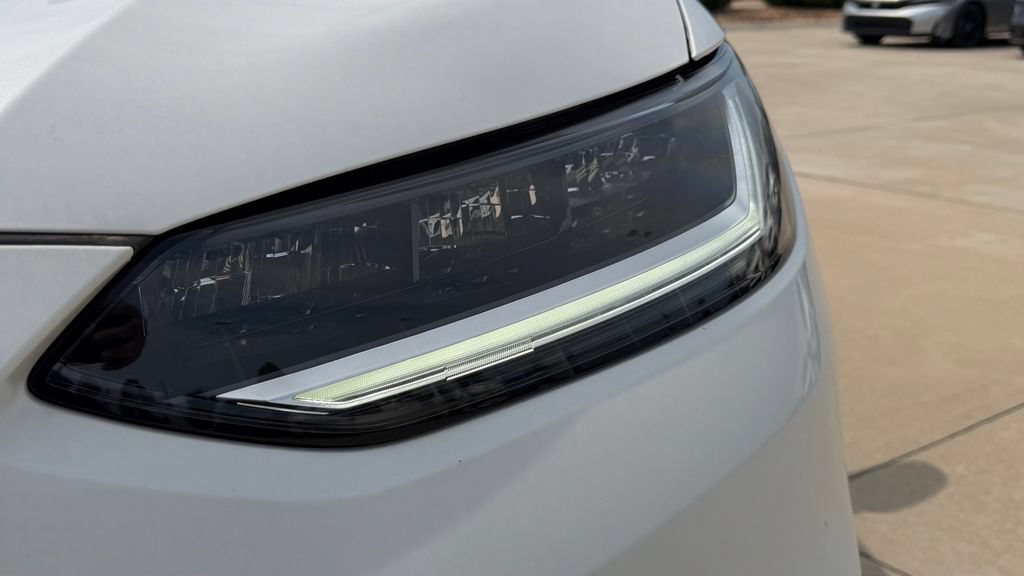 Certified 2024 Honda HR-V LX image 9