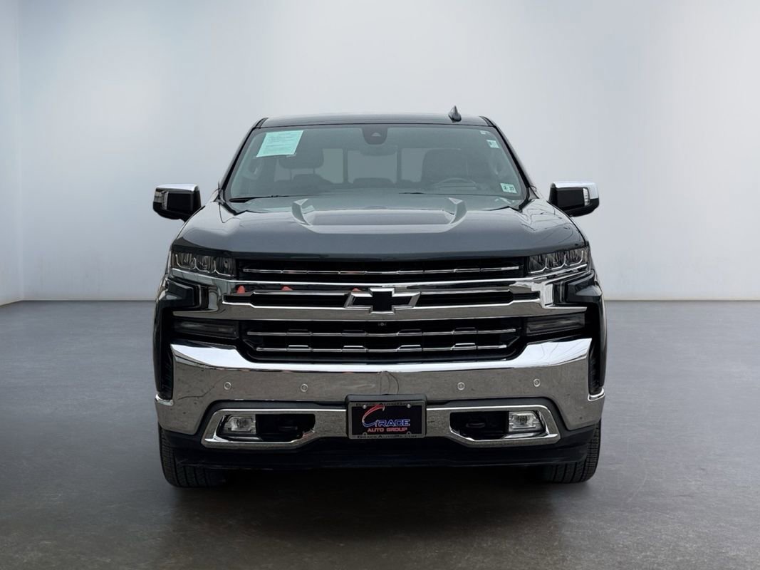 Used 2019 Chevrolet Silverado 1500 LTZ image 2
