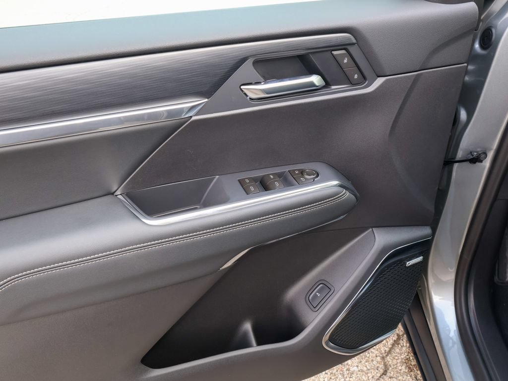 New 2027 GMC Acadia Elevation w/ Black Edition FWD image 9
