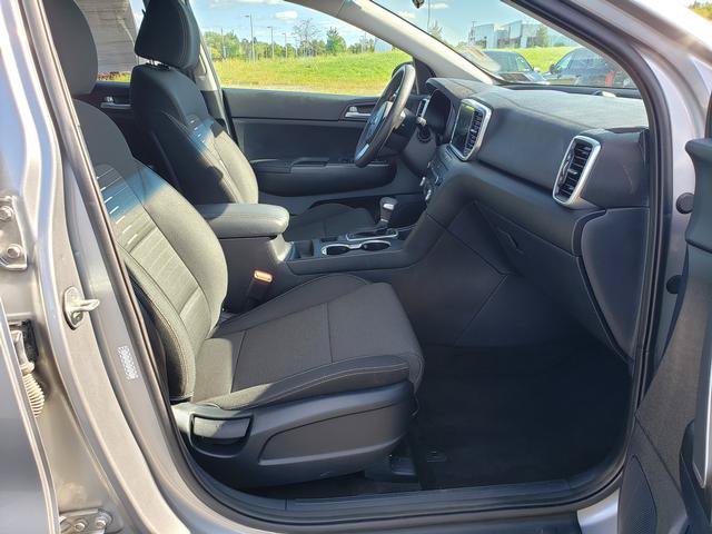 Certified 2022 Kia Sportage LX w/ LX AWD Value Edition Package image 19